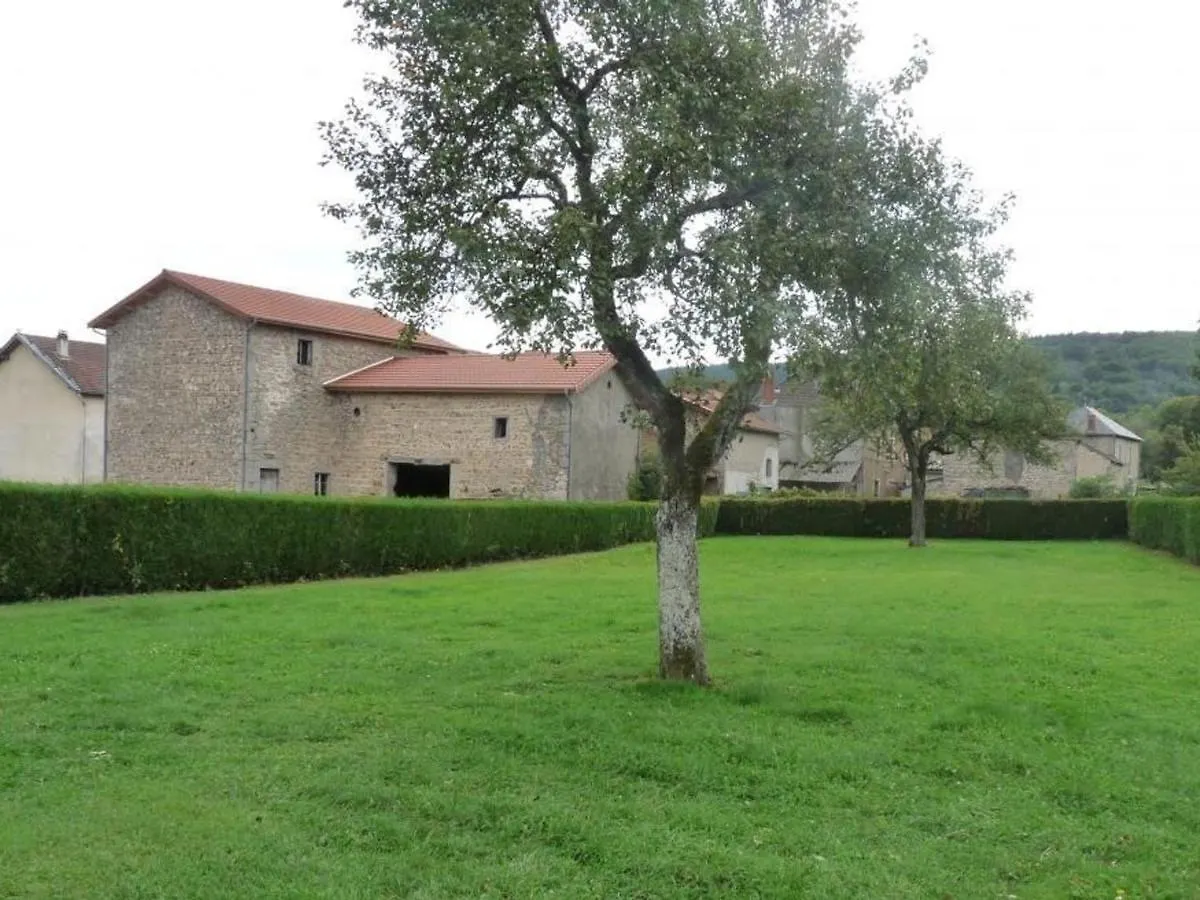 Gite Familial Avec Jardin, Proche De Vichy, 4 Chambres, Draps Inclus, Animaux Acceptes - Fr-1-489-188 La Guillermie 0*,