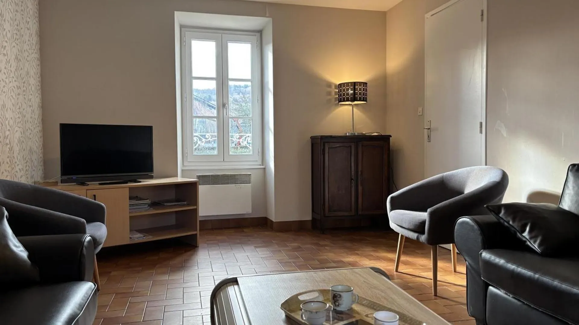 Gite Familial Avec Jardin, Proche De Vichy, 4 Chambres, Draps Inclus, Animaux Acceptes - Fr-1-489-188 La Guillermie 0*,  France